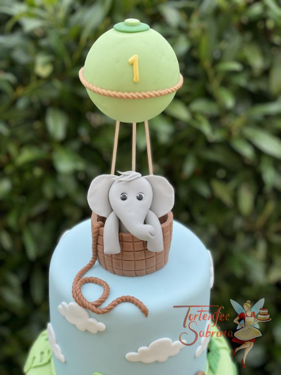 Geburtstagstorte Buben - Ab in den Dschungel heißt es für den Elefant, der mit dem Heißluftballon seine Freunde besucht.