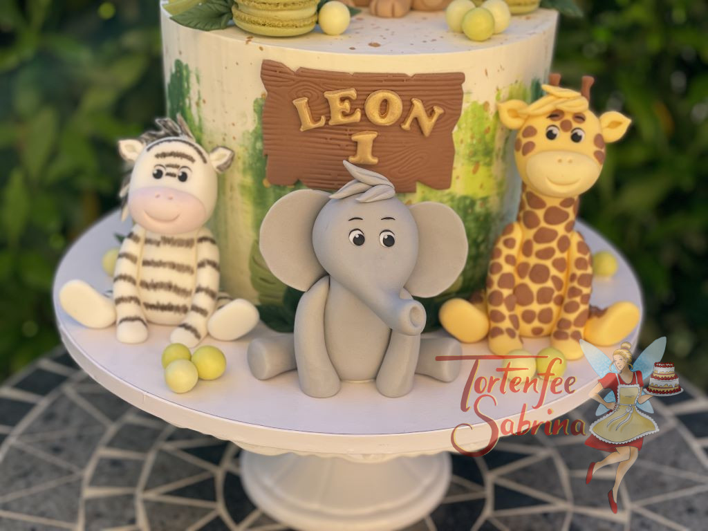 Geburtstagstorte Buben - Der Dschungelkönig trifft sich mit seinen Freunden, dem Zebra, den Elefanten und der Giraffe zum Feiern.