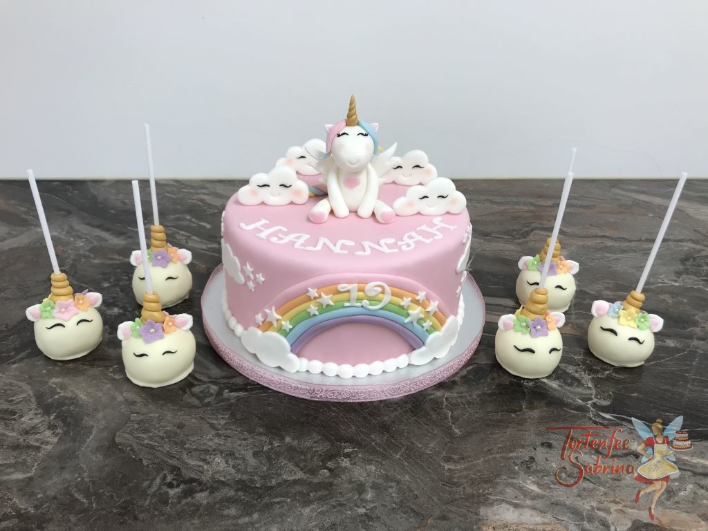 Geburtstagstorte Erwachsene und Cake Pops - Einhorn mit Regenbogen, Wolken und Sternen