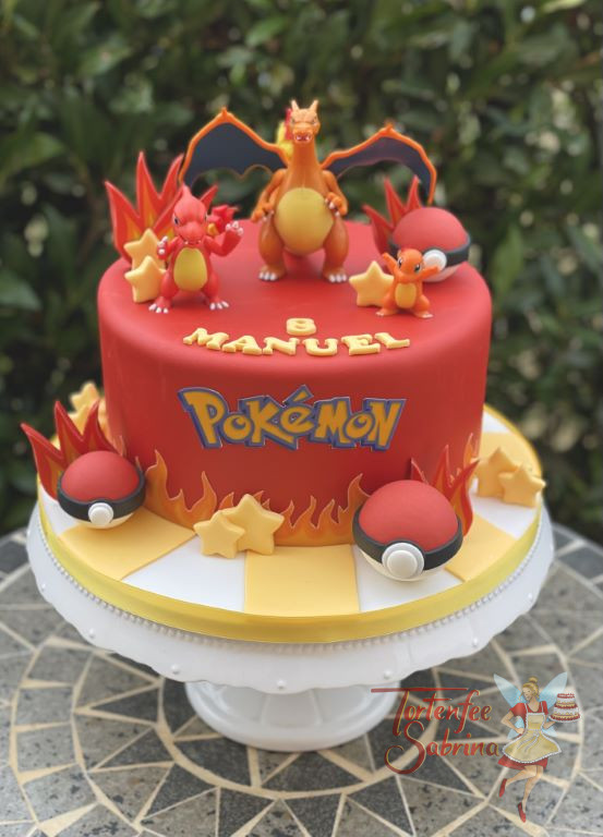 Geburtstagstorte Buben - Glumanda wird größer zu Glutexo und danach zu Glurak, diese drei Pokemons treffen sich auf der roten Torte.