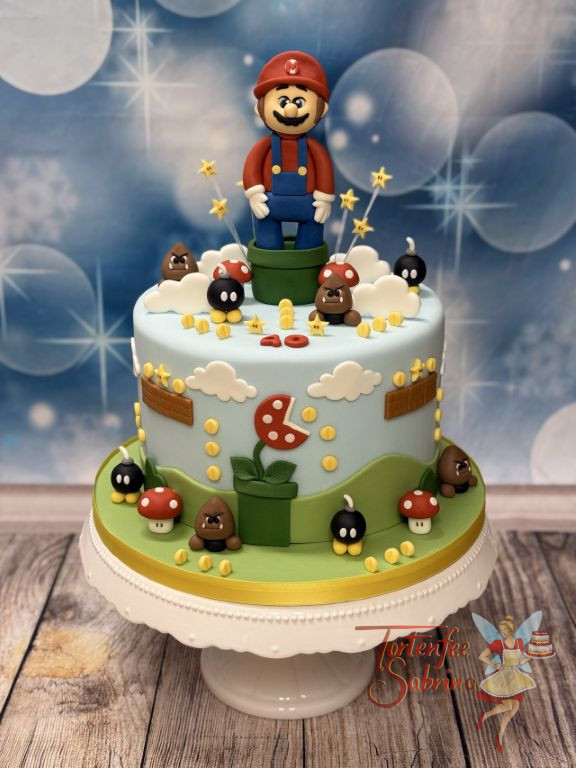 Geburtstagstorte Erwachsene - Kleine Bob-ombs und Gumbas erwarten Super Mario als er aus der grünen Röhre steigt.