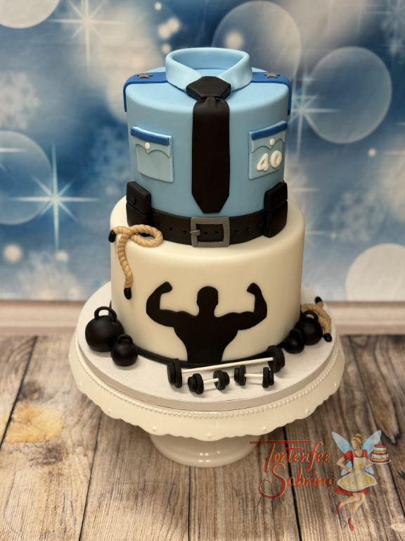 Geburtstagstorte Erwachsene - Muskulöser Polizist, oben ist das blaue Diensthemd und unten die Gewichte und Hanteln.