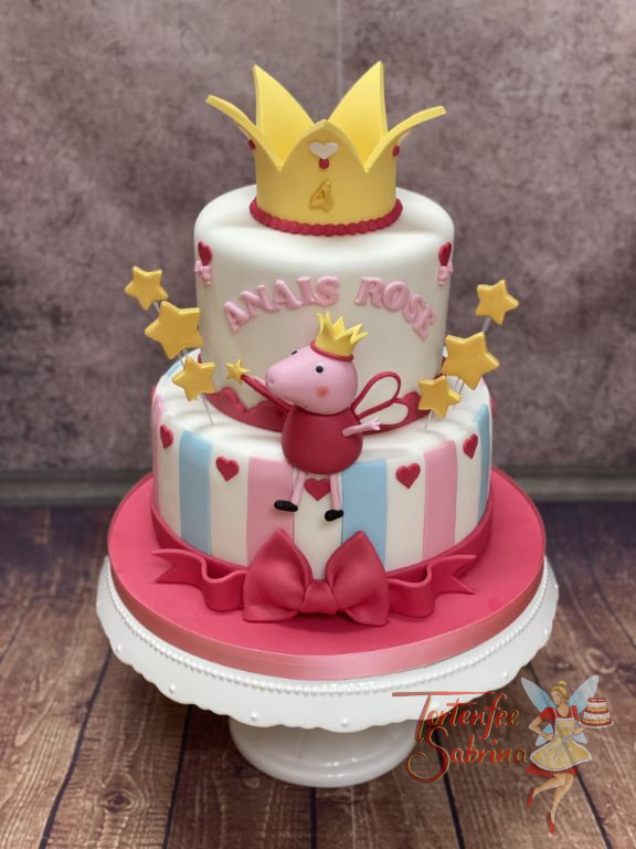 Geburtstagstorte Mädchen - Peppa Wutz als Fee ganz vorne auf der zweistöckigen Torte und ganz oben ist die Krone.