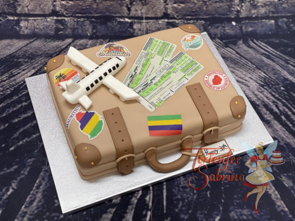 Geburtstagstorte Erwachsene - Reise nach Mauritius mit einem schönen Koffer und den Flugtickets oben drauf.