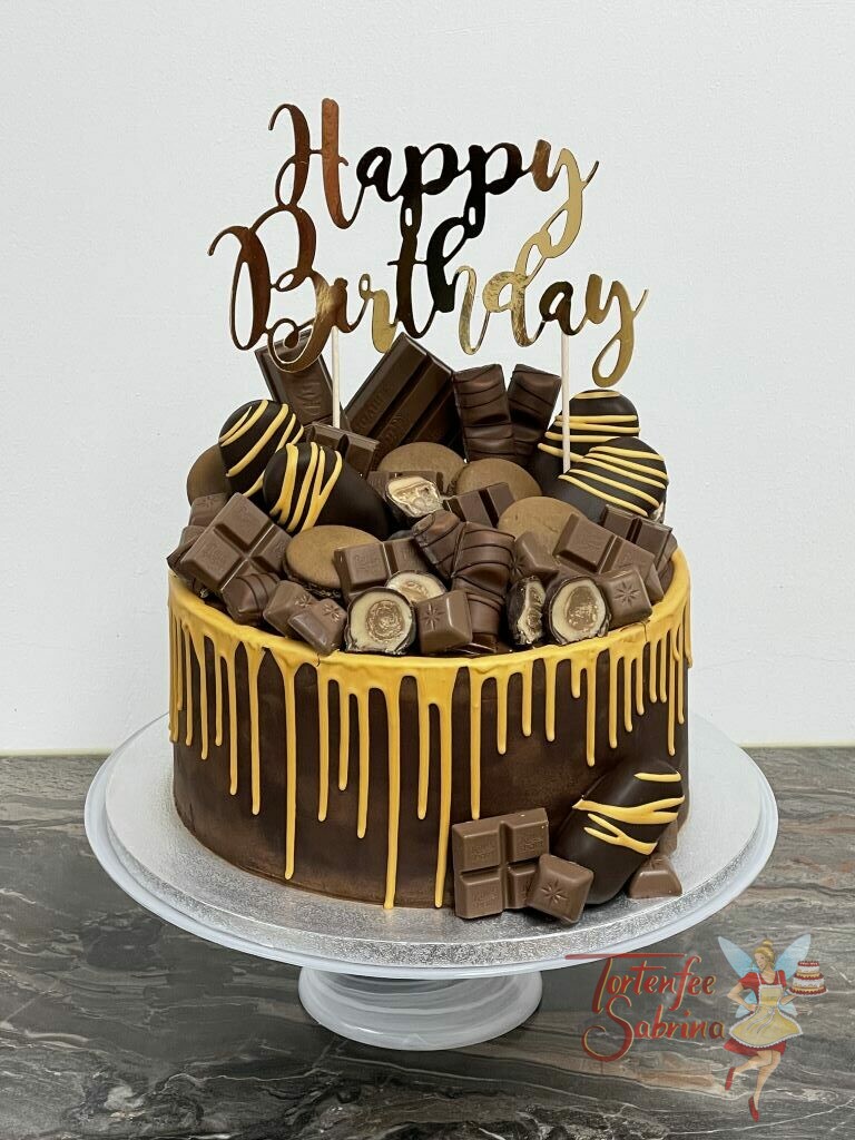 Geburtstagstorte Erwachsene - Vergoldete Schokolade mit Drip aus Gold befindet sich auf der Torte, ganz oben auf der Torte ist der Cake Topper.