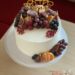 Geburtstagstorte Erwachsene - Wunderschöne Herbstfarben zieren in Form von verschiedenen Früchten die Torte, ebenso ein goldener Cake Topper.