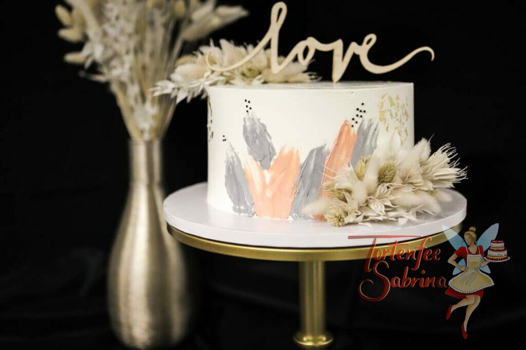 Hochzeitstorte - Blattgold mit Trockenblumen und farbigen Streifen in den Farben apriko und grau, ebson krönt die Torte ein Cake Topper.